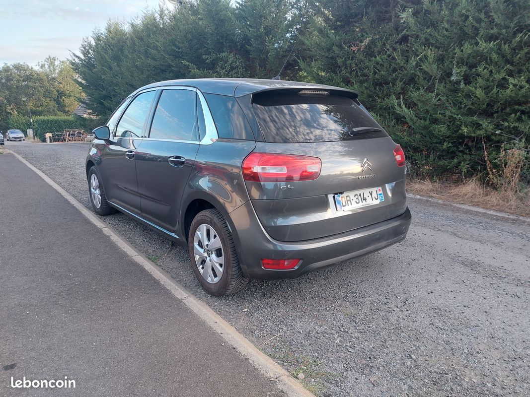 Citroen c4 picasso (image 2)