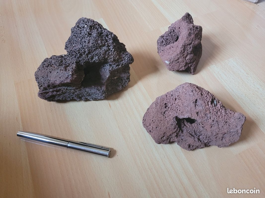 3 pierres pour aquarium (image 1)