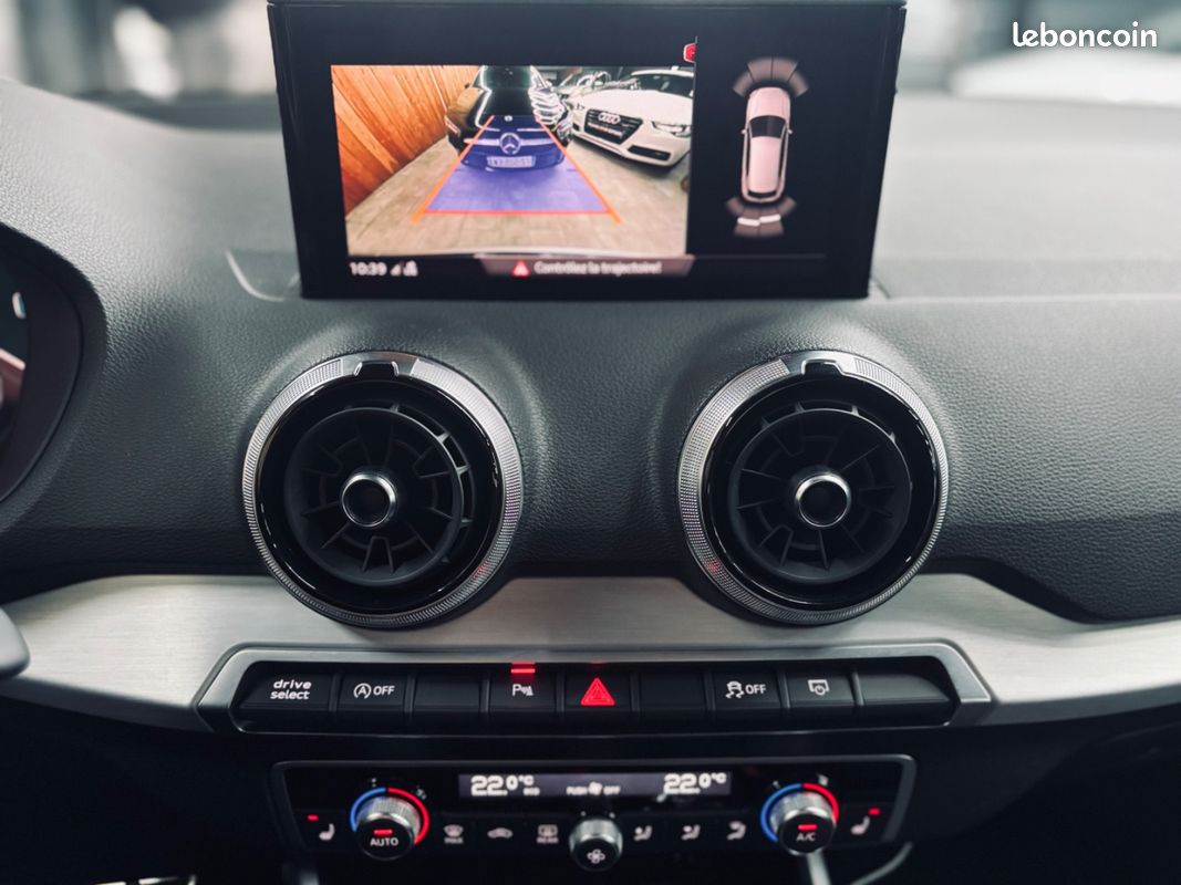 Audi Q2 35 TFSI 1.5L 150CH S LINE + ENTRETIEN CONSTRUCTEUR + TOIT OUVRANT + CARPLAY + CAMERA DE RECUL + GARANTIE 12 MOIS (image 35)