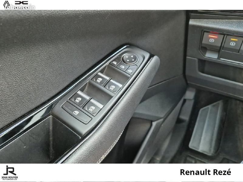 Renault Austral 1.2 E-Tech full hybrid 200ch Iconic (image 25)
