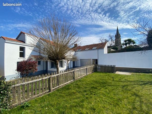 Maison 9 pièces 232 m²