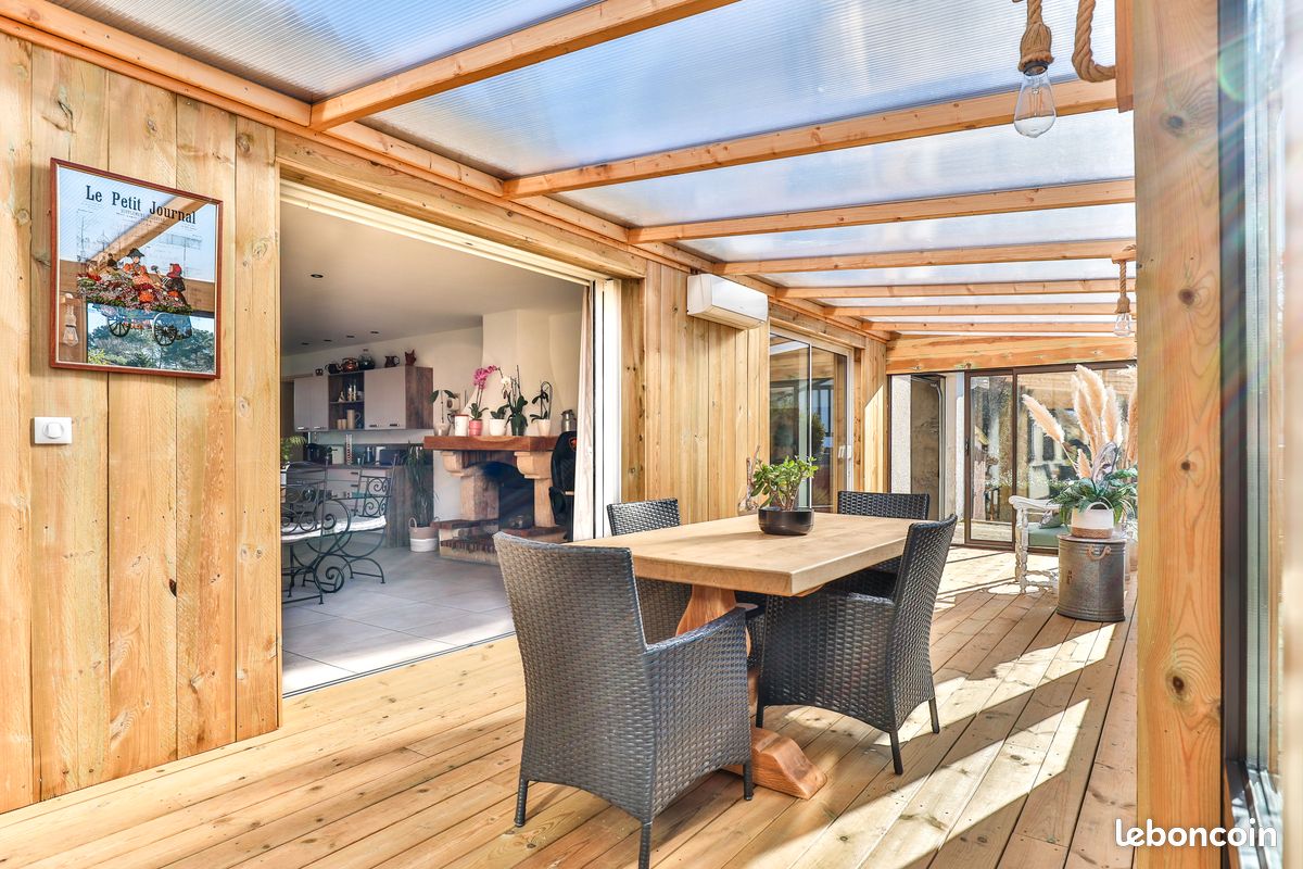 Maison 4 pièces 156 m² · à Ychoux · 156 m² · 395 000 €