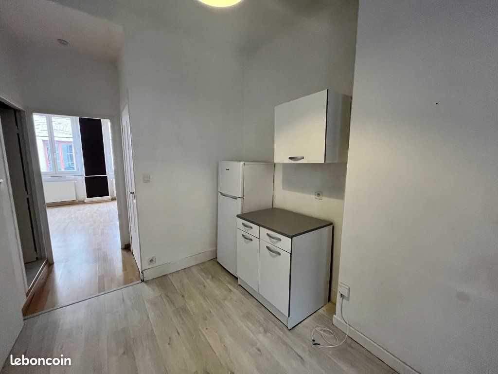 Appartement 2 pièces 47 m² · à Saint-Étienne · 47 m² · 405 €
