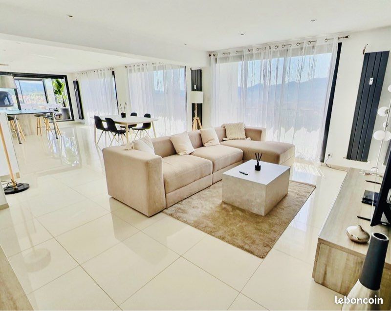 Appartement 4 pièces 134 m² · à Marseille · 134 m² · 3 500 €/mois