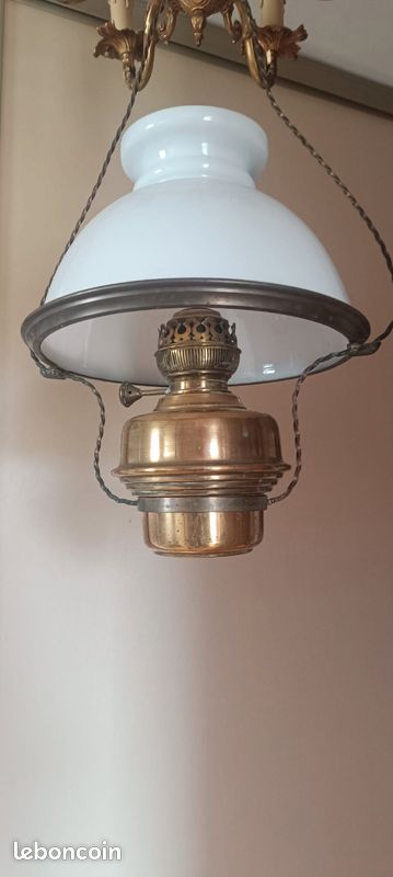 Vends lustre ancien cuivre et verre opaque (image 4)