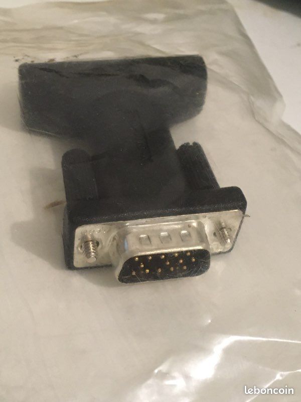 Adaptateur video neuf de VGA/SVGA vers Apple DA15 (image 2)