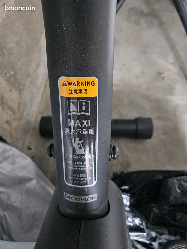 Velo Decathlon Essential Bike Vélo D'appartement Domyos