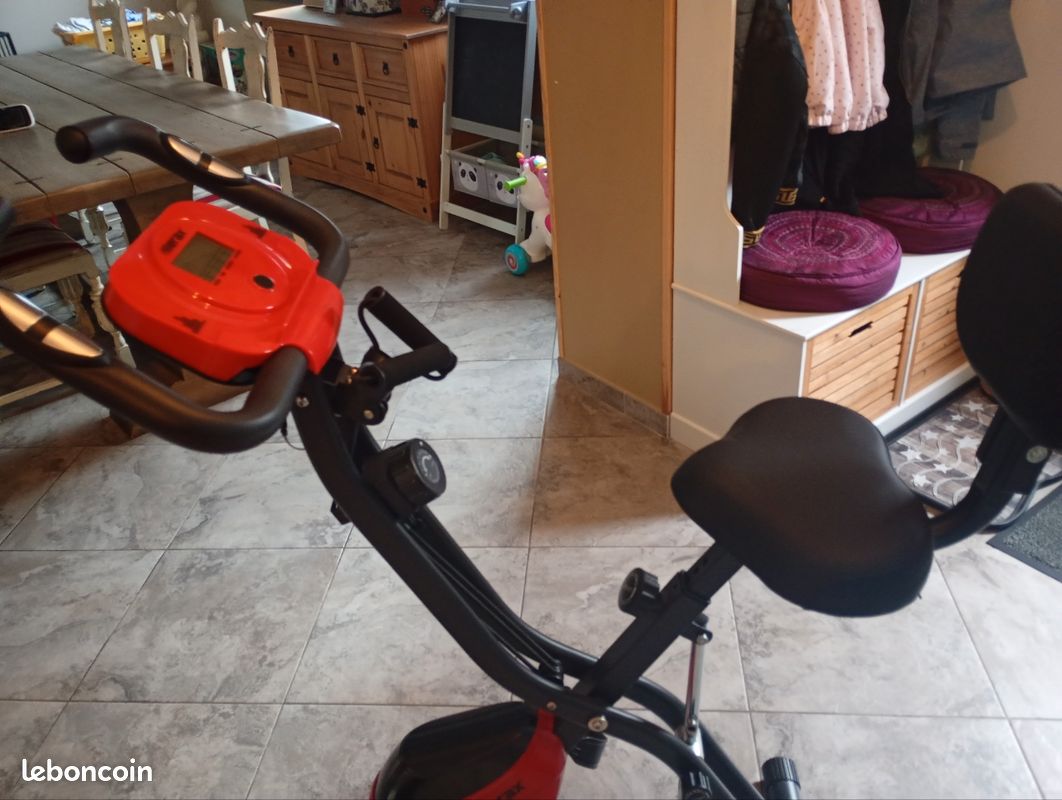 Vélo d'appartement (image 4)