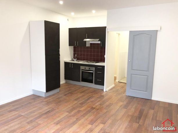 Studio 1 pièce 27 m²