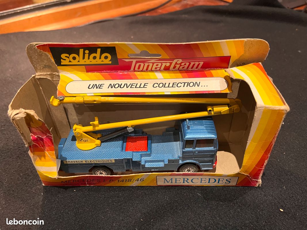 Solido Mercedes Fourgon Avec Remorque - Jaune - 3510 (emballage D'origine)