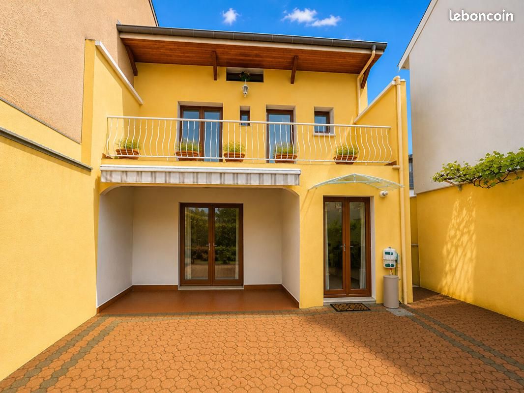 Maison 5 pièces 108 m² · à Villeurbanne · 108 m² · 550 000 €