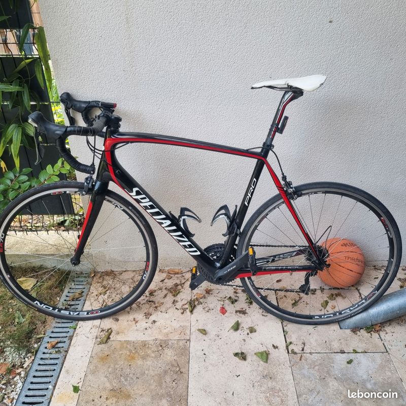 Velo de route spécialized tarmac sl4 pro t61 (image 1)