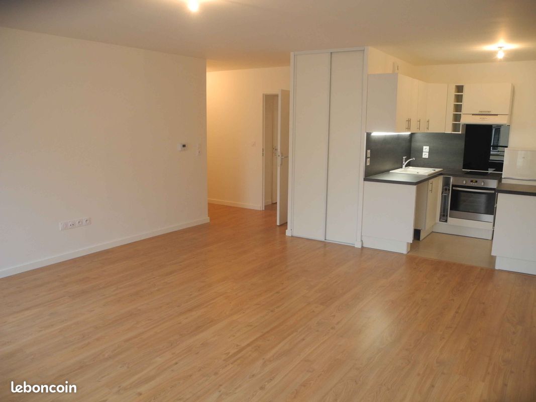 Appartement 3 pièces 68m² + parking SS - Quartier des Coteaux - proche de toutes commodités