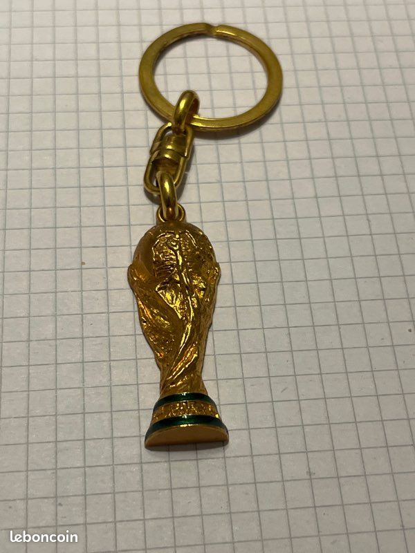 Lot De 5 Porte-clés Officiels Coupe Du Monde 1998 - France 98 - Métal - Occasion