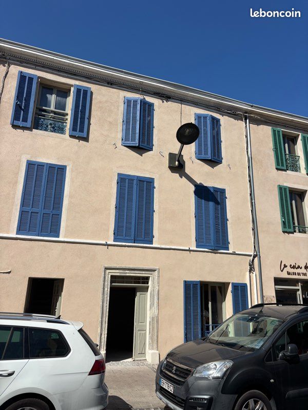 Appartement 1 pièce 28 m² · à Istres · 28 m² · 55 000 €