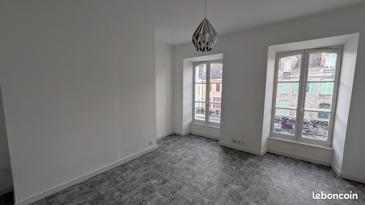 Appartement 1 pièce 26 m² · à Villeneuve-sur-Yonne · 26 m² · 430 €/mois