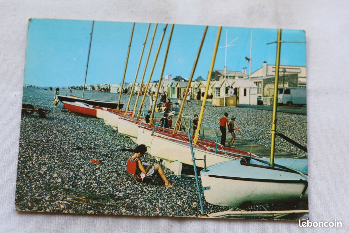 Carte Postale Ancienne CPA Cayeux-sur-Mer 1907 - Cavalcade Ou Fête - Très Bon état