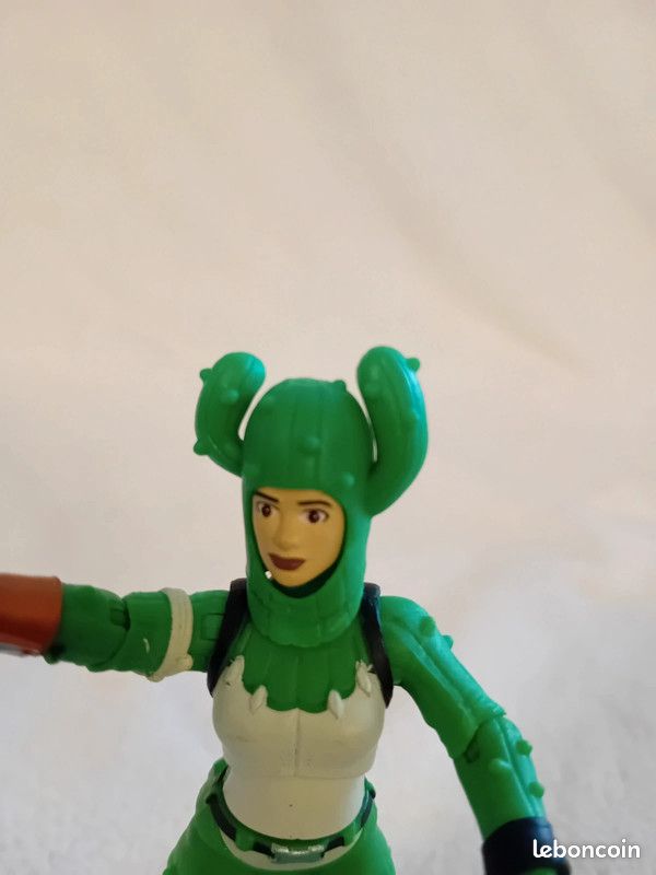Fortnite Prickly Patroller figurine (image 3)
