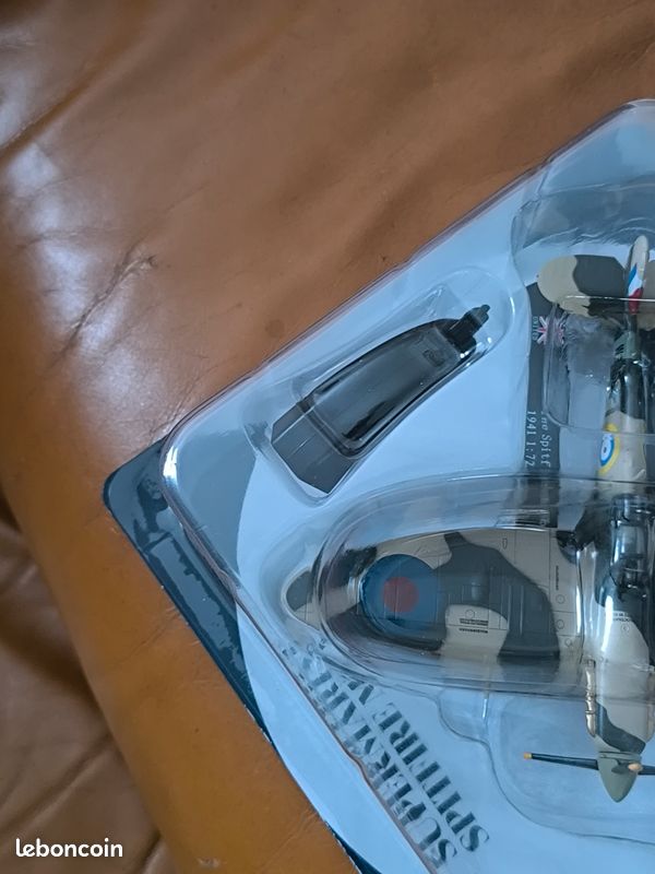Avion deuxième guerre mondiale Spitfire (image 3)