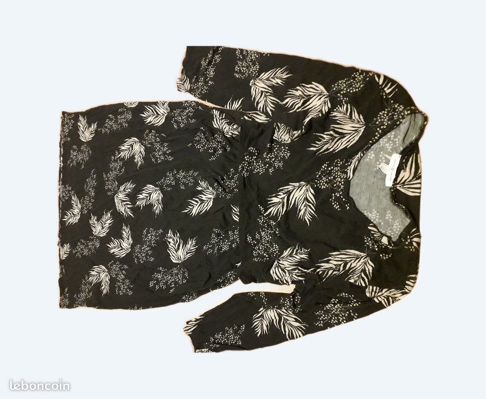Robe Envie de fraise 42-44 tissu de qualité (image 1)
