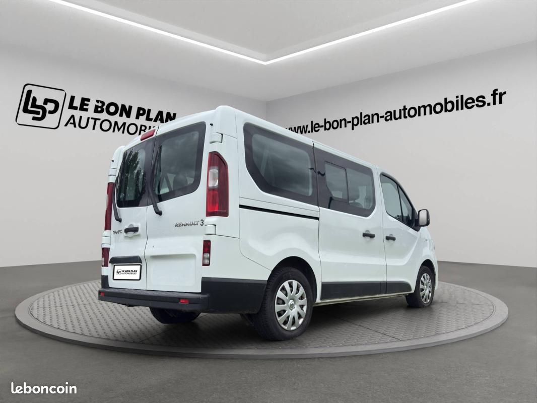Renault Trafic III 1.6 dCi 125 Energy L1 Life 9PL (image 7)