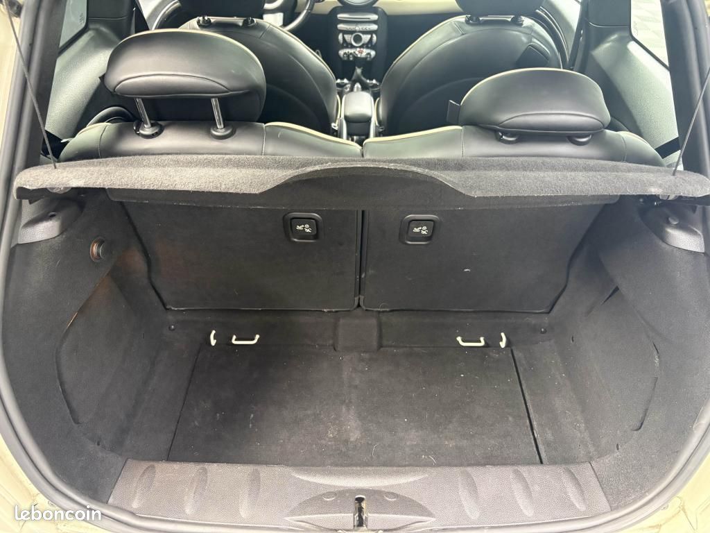 MINI MINI 1.6i - 175 R56 COUPE Cooper S PACK JOHN COOPER WORKS (image 22)