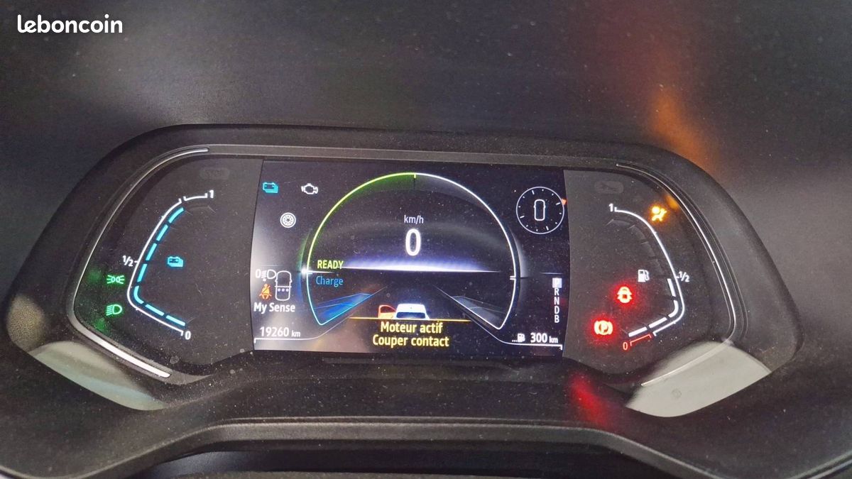 Renault clio e tech 140 21n intens (image 14)