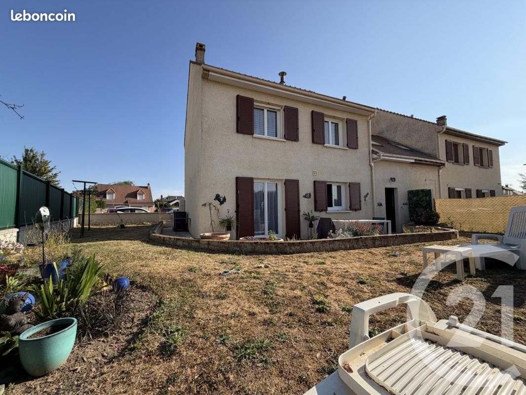 Maison 6 pièces 104 m² · à Claye-Souilly · 104 m² · 370 000 €