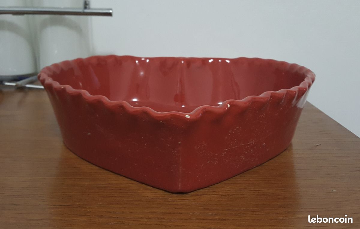 Grand plat pour four, forme cœur (image 3)