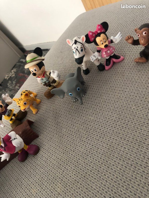 Lot figurines disney. Donald Mickey minnie (image 4)