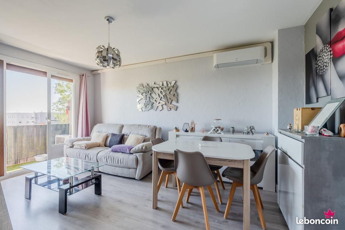Appartement 2 pièces 44 m² · à Décines-Charpieu · 44 m² · 155 000 €