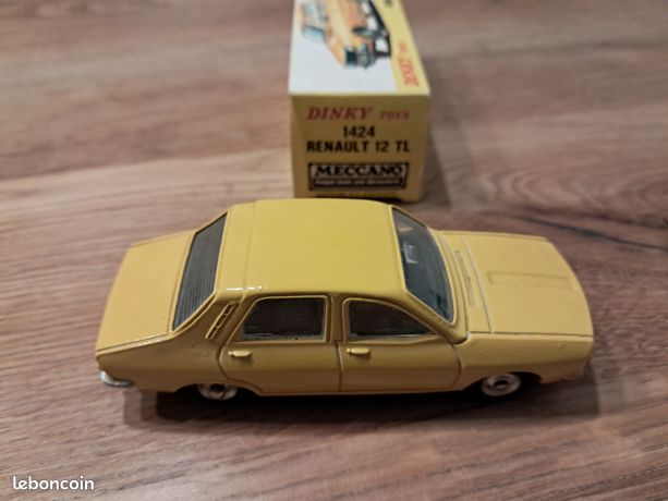 DINKY TOYS originale : n° 1424 RENAULT 12 T.L. Avec sa BOITE (EN LIGNE = DISPONIBLE) - Jeux & Jouets