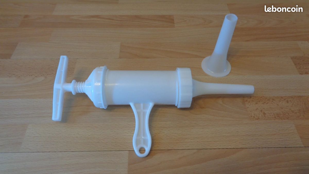 Didiseaon Poussoir Saucisse Manuel Avec Tube Réutilisable - Machine à Remplir Saucisses Maison