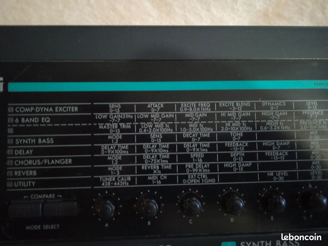 Multi effets basse vintage Korg A4 (image 2)