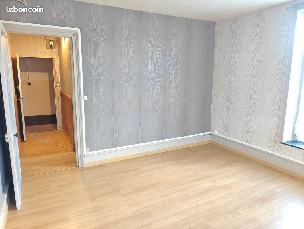 Appartement 2 pièces 55 m² · à Sedan · 55 m² · 450 €/mois