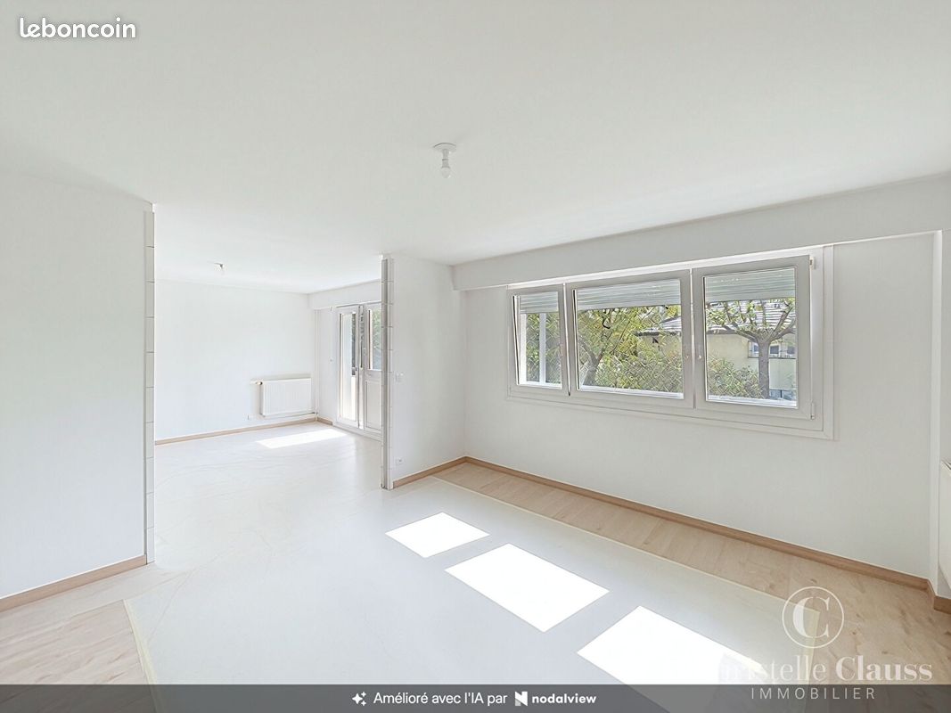 Appartement 4 pièces 111 m² · à Saint-Louis · 111 m² · 1 395 €/mois