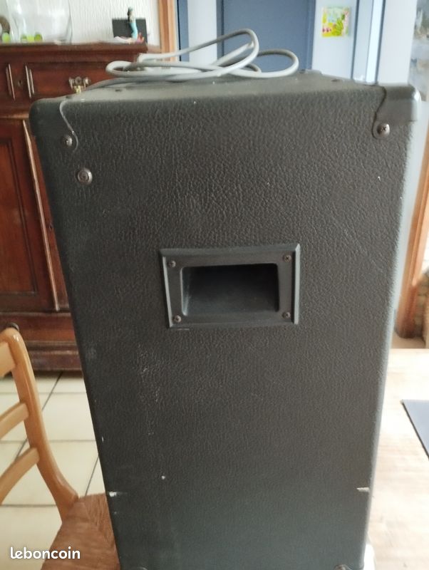 Ampli basse fender BXR 100w avec équaliseur (image 2)