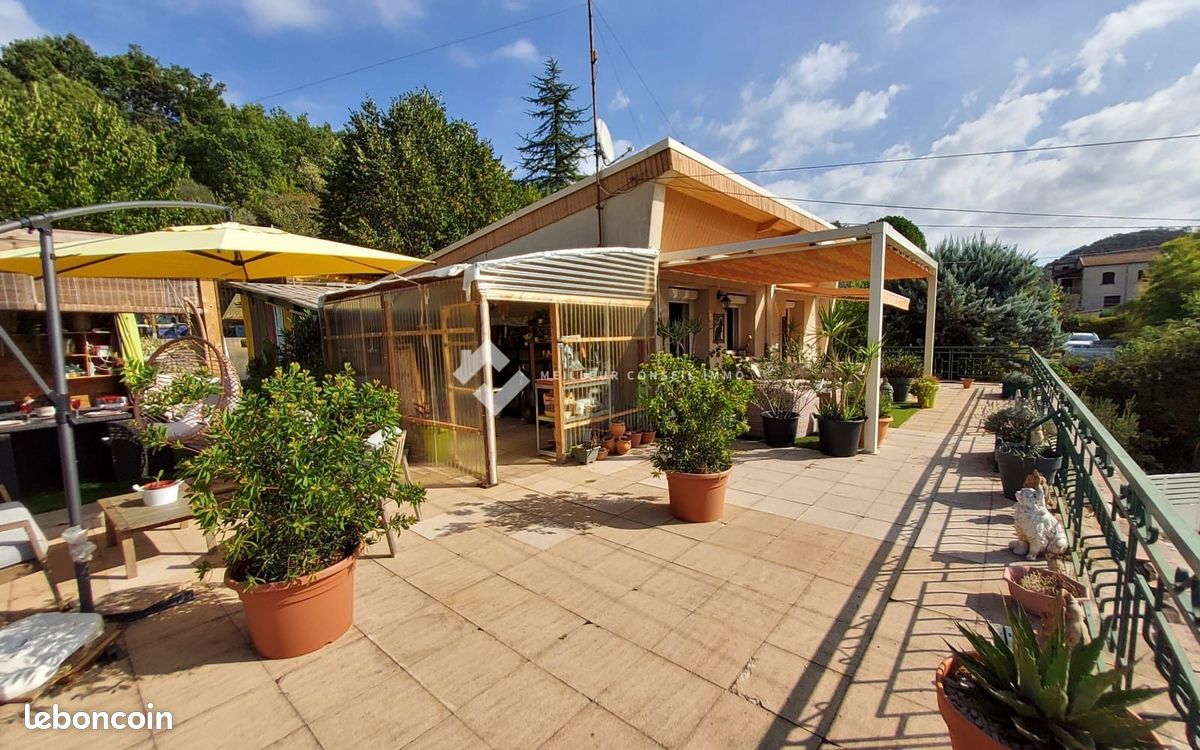 Maison 3 pièces 68 m² · à Meyrannes · 68 m² · 189 000 €