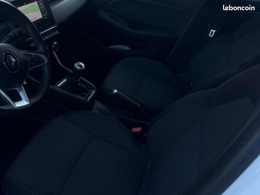 Renault clio 5 1.5 dci 100cv premiere main business (image 5)