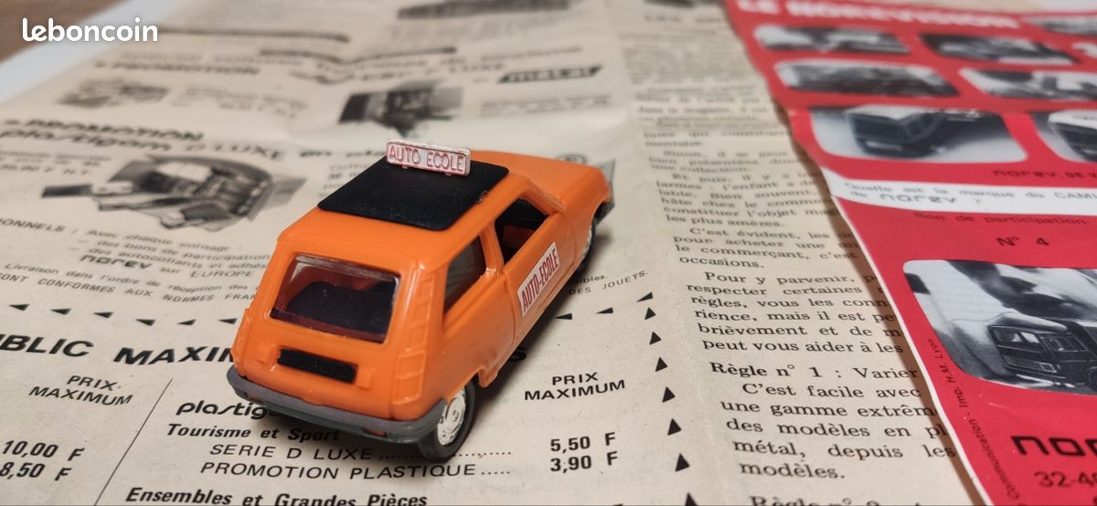 Norev Plastigam Renault 5 Auto-école  1972