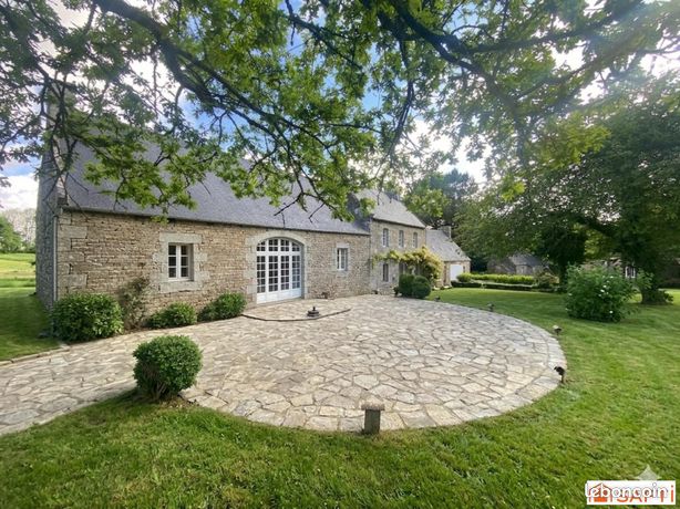Propriété 11 pièces 360 m²