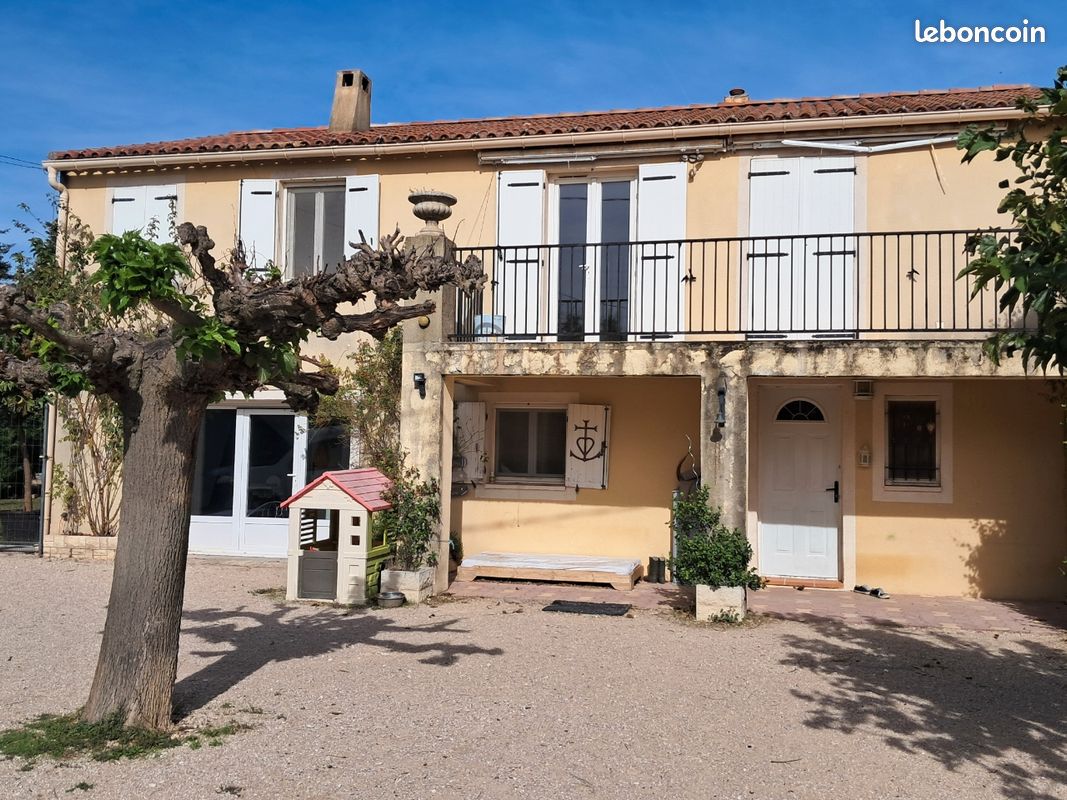 Maison 10 pièces 175 m² · à Sarrians · 175 m² · 450 000 €