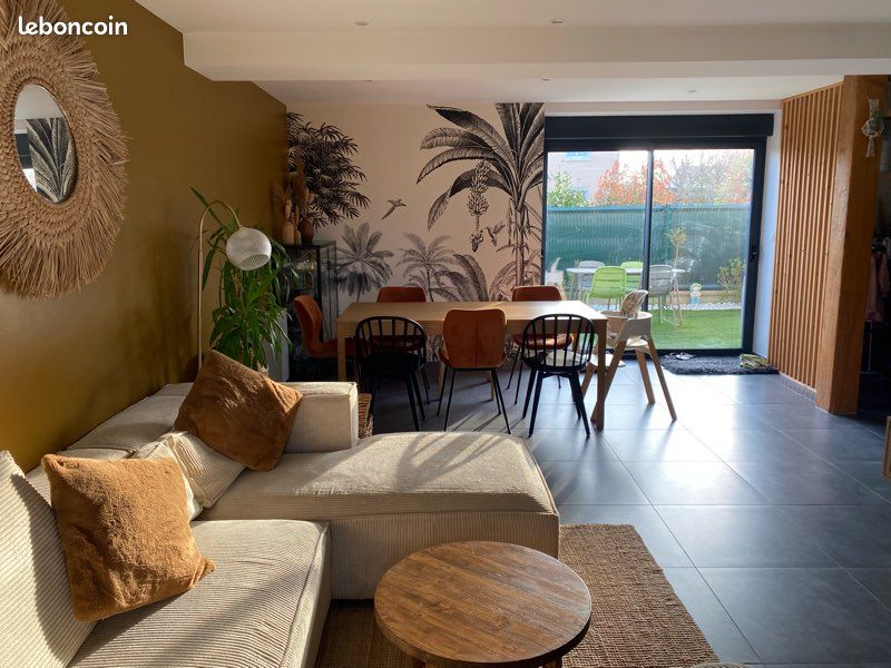 Maison 4 pièces 94 m² · à Saint-Denis-lès-Bourg · 94 m² · 239 000 €