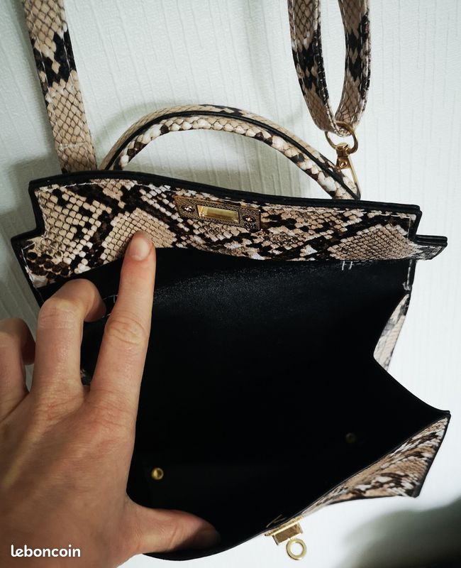 Petit Sac à Main Bandoulière Be & D En Cuir Marron/beige - Peau De Serpent - Fabriqué USA