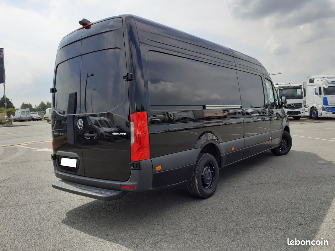 43 500 HT Mercedes SPRINTER 14m3 315 CDI 150CH BVA 799 Euro(s)HT/Mois (image 2)