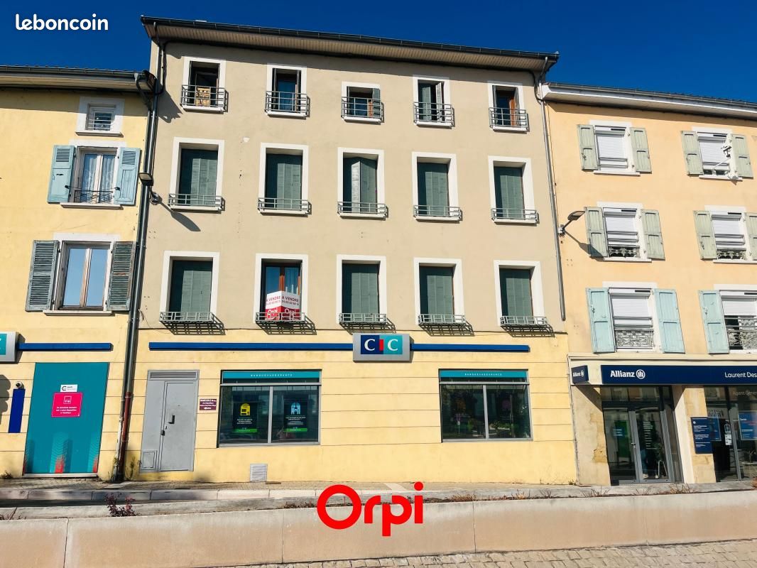 Appartement 4 pièces 120 m² · à Beaurepaire · 120 m² · 145 000 €