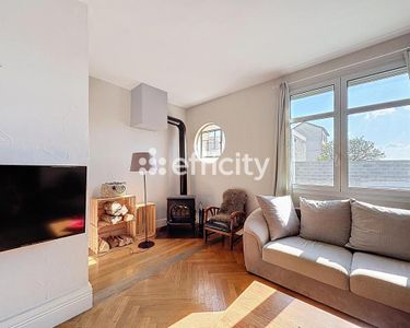 Appartement 435 750 € - 174 m²