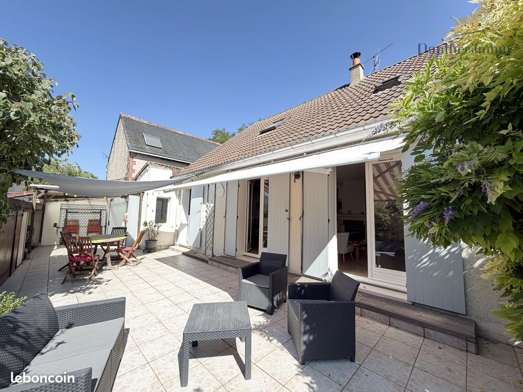 Maison 6 pièces 133 m² · à Notre-Dame-d'Oé · 133 m² · 399 600 €