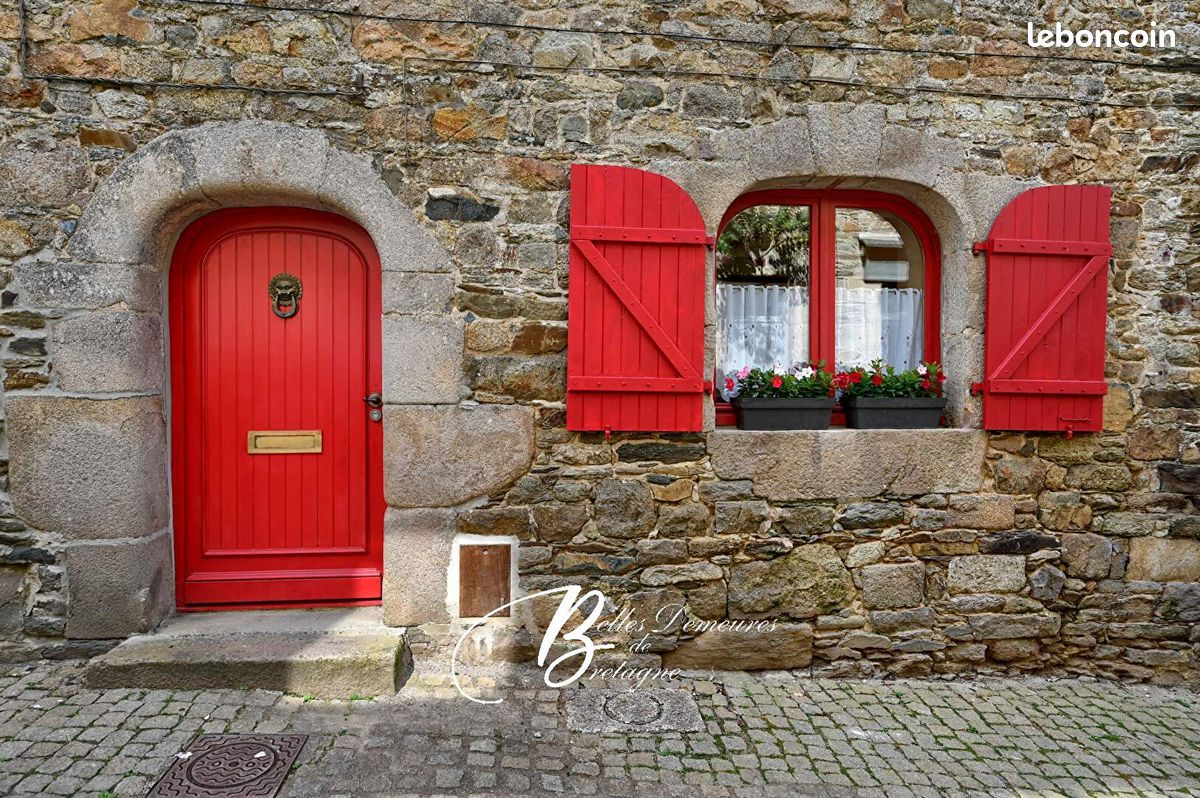 Maison 8 pièces 200 m² · à Tréguier · 200 m² · 494 400 €