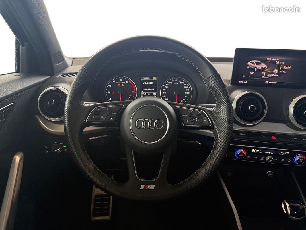 AUDI Q2 35 TFSI 150 S tronic 7 S line (image 13)